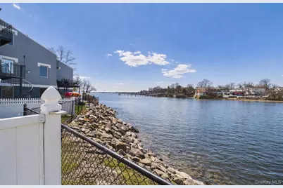 3318 Griswold Avenue, Bronx, NY 10465 - Photo 35