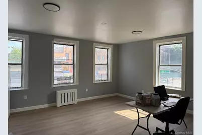 16401 Hillside Avenue, Jamaica, NY 11432 - Photo 7