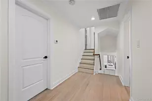 85 Massapequa Ave, Massapequa, NY 11758 - Photo 11