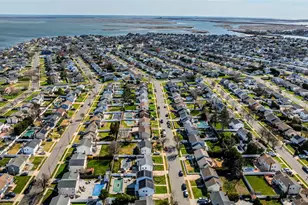 85 Massapequa Ave, Massapequa, NY 11758 - Photo 31