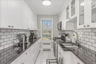 250 Central Ave, Lawrence, NY 11559 - Photo 13