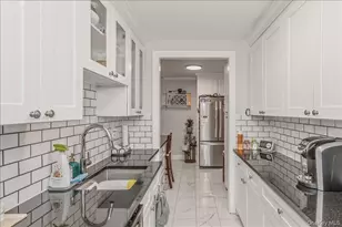 250 Central Ave, Lawrence, NY 11559 - Photo 15