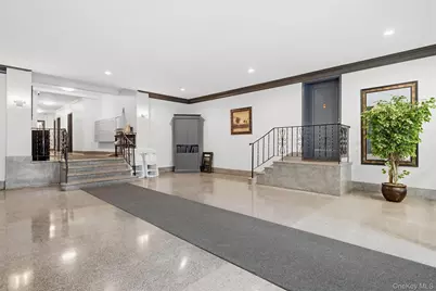 10 N Broadway #1K, White Plains, NY 10601 - Photo 31