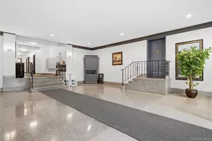 10 N Broadway, White Plains, NY 10601 - Photo 31