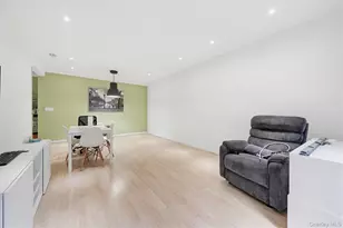 10 N Broadway, White Plains, NY 10601 - Photo 13