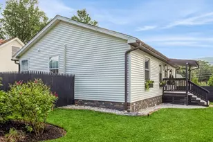 8 Townsend St, Beacon, NY 12508 - Photo 15