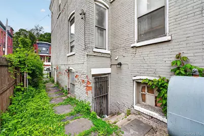 184 Dubois Street, Newburgh, NY 12550 - Photo 39