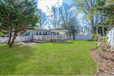 76 Beatrice Avenue, West Islip, NY 11795 - Photo 25