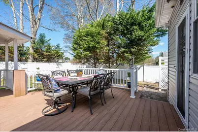 76 Beatrice Avenue, West Islip, NY 11795 - Photo 23