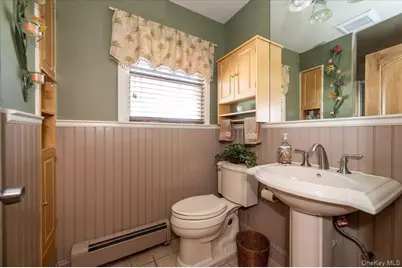 76 Beatrice Avenue, West Islip, NY 11795 - Photo 19