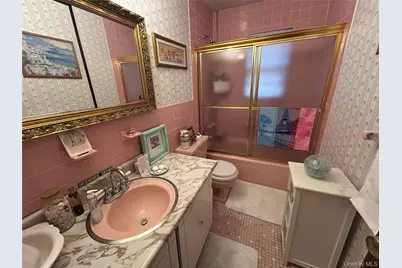 268 Beach 134th Street, Rockaway Park, NY 11694 - Photo 7