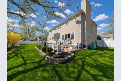 71 Elm Avenue, Coram, NY 11727 - Photo 31