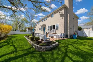 71 Elm Ave, Coram, NY 11727 - Photo 31