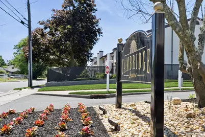100 S Cambridge Drive S #100, Copiague, NY 11726 - Photo 31