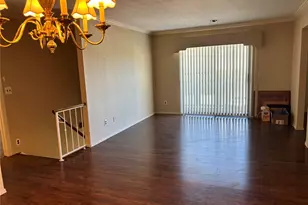 100 Cambridge Dr, Copiague, NY 11726 - Photo 7