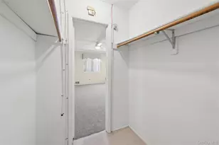 100 S Cambridge Dr S, Copiague, NY 11726 - Photo 27