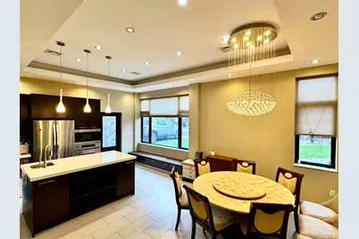 4902 Marathon Parkway, Little Neck, NY 11362 - Photo 3