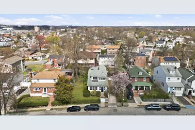 107 Edgewood Avenue, Yonkers, NY 10704 - Photo 49