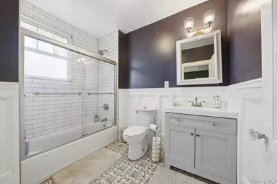 107 Edgewood Avenue, Yonkers, NY 10704 - Photo 27