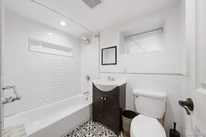 107 Edgewood Avenue, Yonkers, NY 10704 - Photo 35