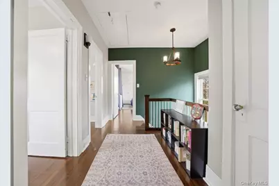 107 Edgewood Avenue, Yonkers, NY 10704 - Photo 21