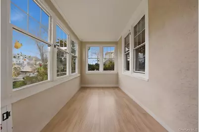 107 Edgewood Avenue, Yonkers, NY 10704 - Photo 7