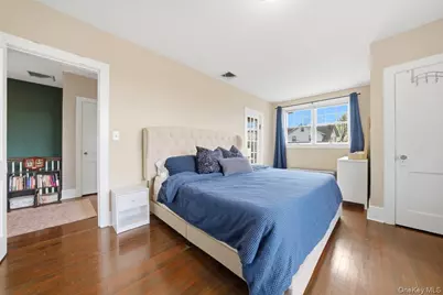 107 Edgewood Avenue, Yonkers, NY 10704 - Photo 23