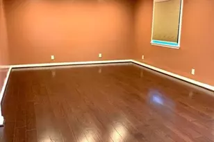 23 Ginny Ln, Bethpage, NY 11714 - Photo 9