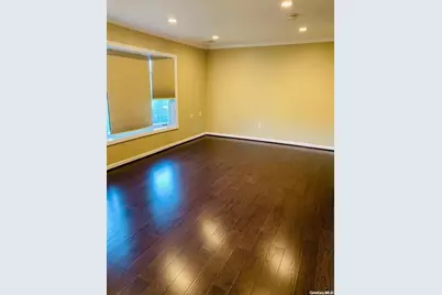 23 Ginny Lane, Bethpage, NY 11714 - Photo 3