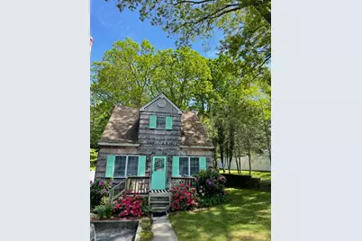 9 Bayview Ct., Setauket, NY 11733 - Photo 1