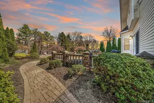 5 Province Dr, South Setauket, NY 11720 - Photo 3