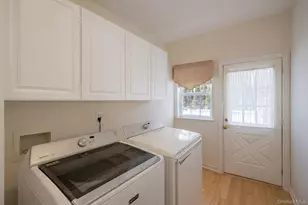 5 Province Dr, South Setauket, NY 11720 - Photo 15