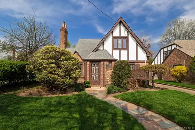 40 Horton Street, Malverne, NY 11565 - Photo 1