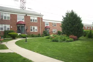 40 Winchester Ave, Yonkers, NY 10710 - Photo 17