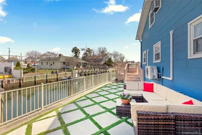 2 E Lido Prom, Lindenhurst, NY 11757 - Photo 27