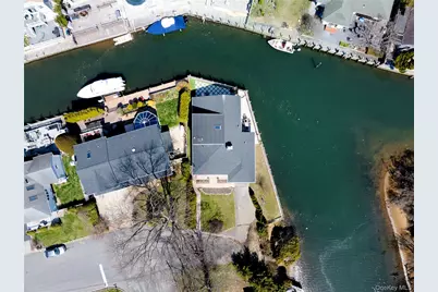 2 E Lido Prom, Lindenhurst, NY 11757 - Photo 29