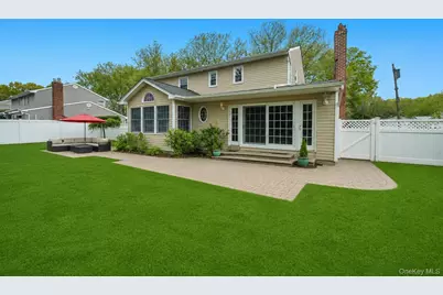 16 Lenore Place, Hauppauge, NY 11788 - Photo 35
