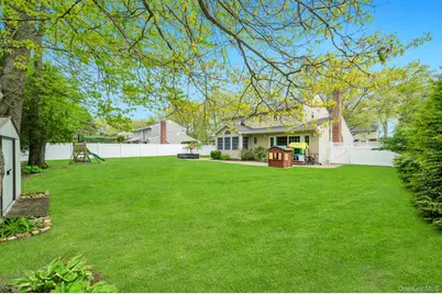 16 Lenore Place, Hauppauge, NY 11788 - Photo 37
