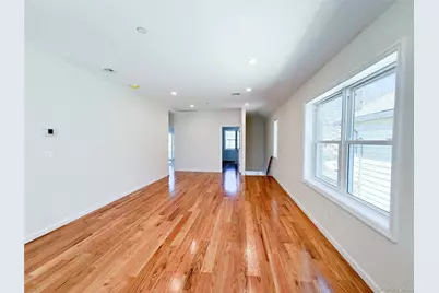 3174 Valhalla Drive, Bronx, NY 10465 - Photo 23