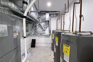 3174 Valhalla Dr, Bronx, NY 10465 - Photo 39