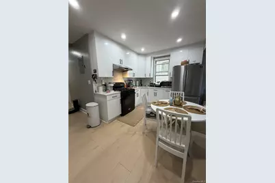 2222 Lee Street, Whitestone, NY 11357 - Photo 3