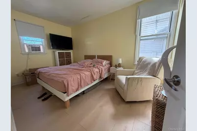 2222 Lee Street, Whitestone, NY 11357 - Photo 5