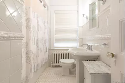 557 Martling Avenue, Tarrytown, NY 10591 - Photo 15