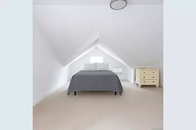 557 Martling Avenue, Tarrytown, NY 10591 - Photo 17