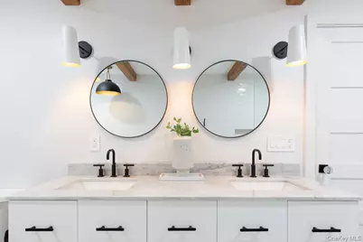 557 Martling Avenue, Tarrytown, NY 10591 - Photo 13