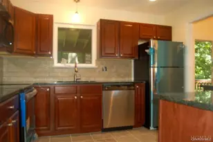 20 John Cava Ln, Cortlandt Manor, NY 10567 - Photo 3