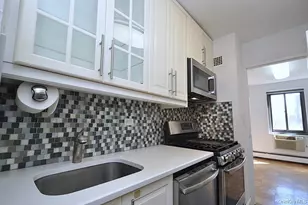 100 E Hartsdale Ave, Hartsdale, NY 10530 - Photo 5