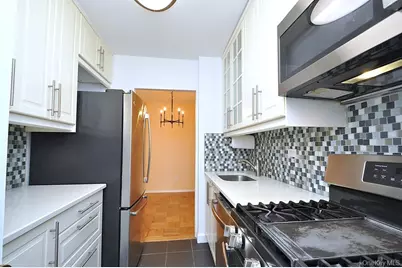 100 E Hartsdale Avenue #5DE, Hartsdale, NY 10530 - Photo 15