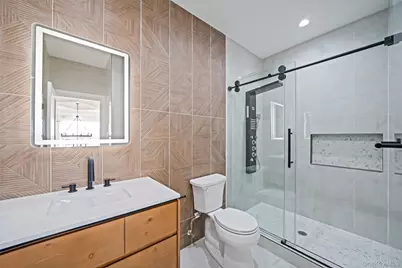 957 Dana Avenue, Valley Stream, NY 11580 - Photo 37