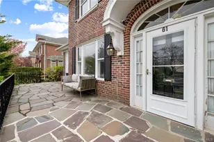 61 Margaret Ave, Lawrence, NY 11559 - Photo 3